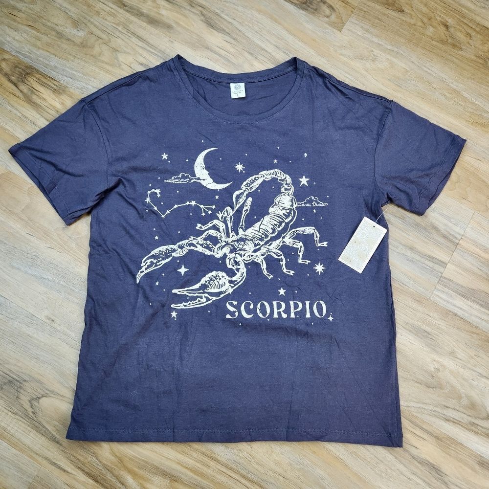 🔹️NWT La Luna Gray Scorpio Zodiac Short Sleeve Top Large